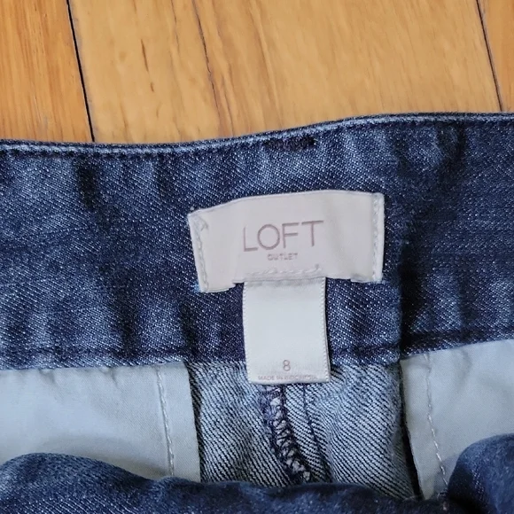 LOFT Blue Jean Shorts Classic Denim Style - Picture 2 of 5